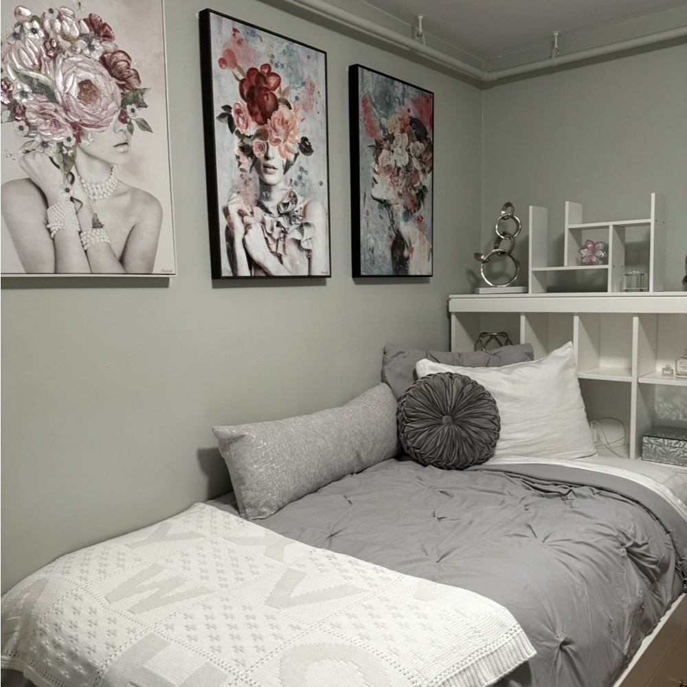 Pottery Barn Twin XL Gray Comforter Set
